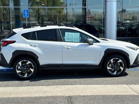 Certified 2024 Subaru Crosstrek 2.5i Limited w/ Crosstrek Mirror Package AWD/4WD image 3