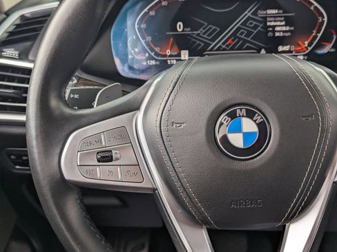 Used 2020 BMW X7 xDrive40i w/ Premium Package image 25