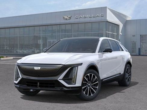 New 2026 Cadillac Lyriq Sport AWD/4WD image 6