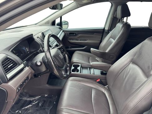 Used 2019 Honda Odyssey Touring image 9