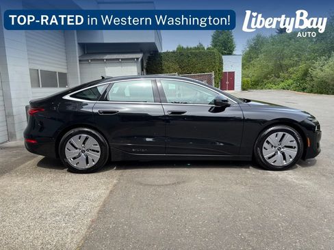 Used 2025 Audi A6 e-tron Premium w/ Ultra Package AWD/4WD image 7