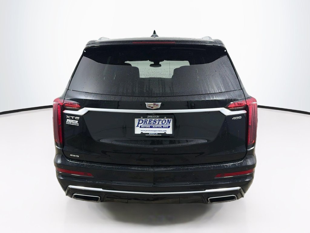 Used 2024 Cadillac XT6 Premium Luxury AWD/4WD image 6
