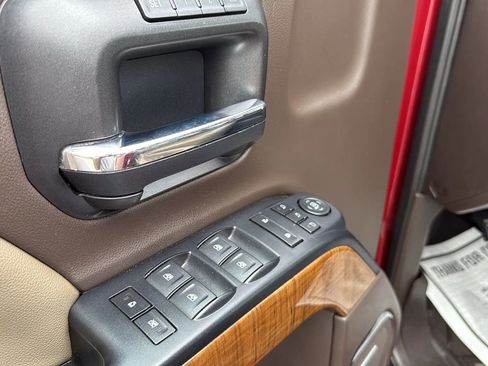 Used 2018 GMC Sierra 1500 SLT image 15