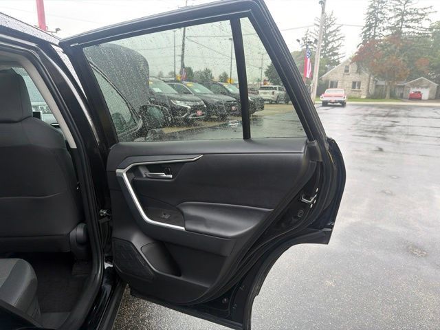 Used 2023 Toyota RAV4 XLE w/ Convenience Package AWD/4WD image 25