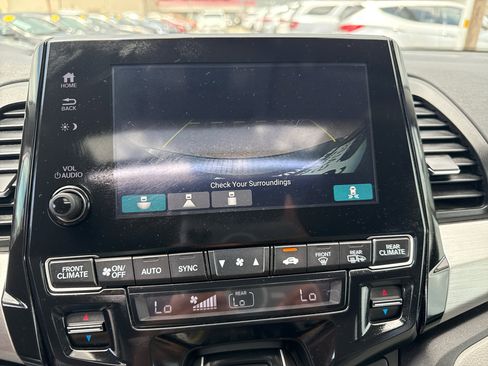 Used 2018 Honda Odyssey EX-L image 25
