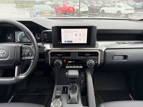 Used 2025 Toyota Tacoma SR5 image 22