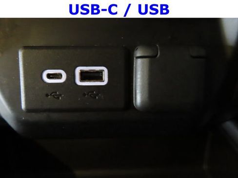 Used 2021 Chevrolet Silverado 1500 LT Trail Boss AWD/4WD image 9