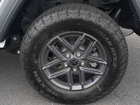 New 2025 Jeep Wrangler Sport S image 25