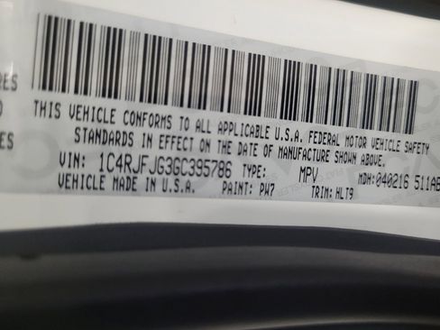 Used 2016 Jeep Grand Cherokee Summit AWD/4WD image 33