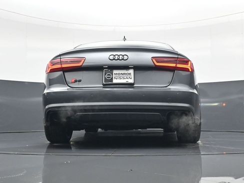 Used 2017 Audi S6 Prestige w/ Prestige Package image 25