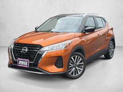 Used 2024 Nissan Kicks SV