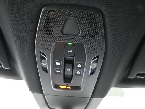 Certified 2024 Porsche Macan 4 Electric image 21