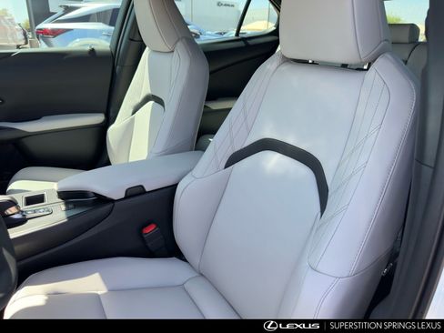 New 2026 Lexus UX 300h FWD image 12