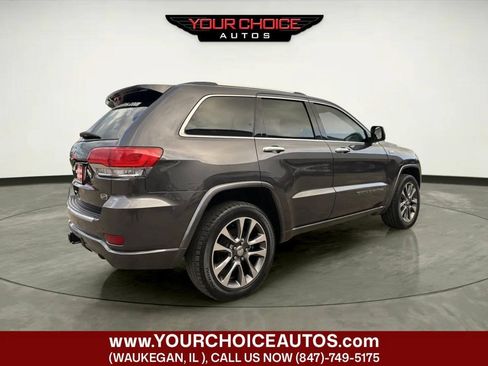 Used 2018 Jeep Grand Cherokee Overland AWD/4WD image 5