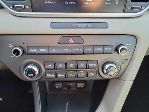 Used 2020 Kia Sportage LX w/ LX Popular Package FWD image 32