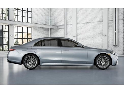 New 2026 Mercedes-Benz S 500 4MATIC image 16