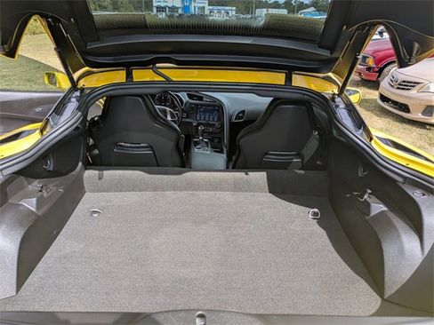 Used 2019 Chevrolet Corvette Stingray Coupe w/ Carbon Flash Badge Package image 13