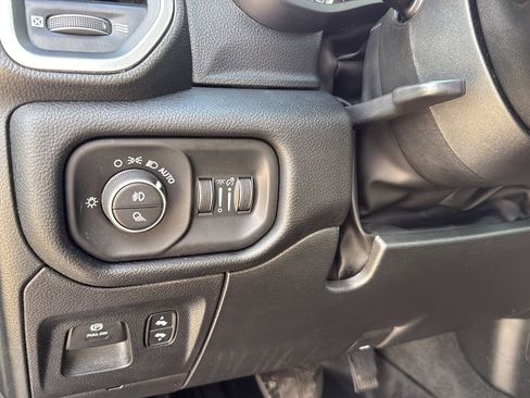 Used 2022 RAM 1500 Laramie RWD image 17