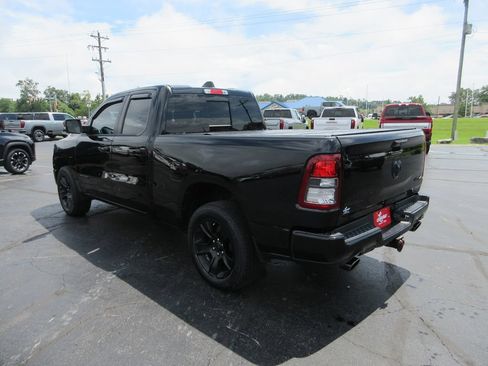 Used 2022 RAM 1500 Big Horn AWD/4WD image 11