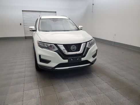 Used 2019 Nissan Rogue SV AWD/4WD image 14