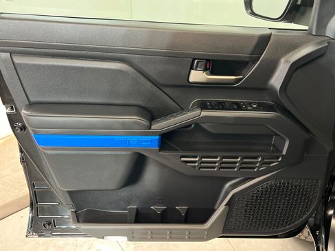 Used 2025 Toyota Tacoma TRD Off-Road w/ TRD Off Road Upgrade Package image 14