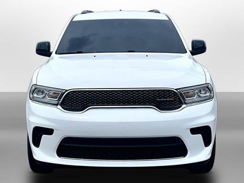 Used 2023 Dodge Durango SXT w/ Trailer Tow Group IV AWD/4WD image 3