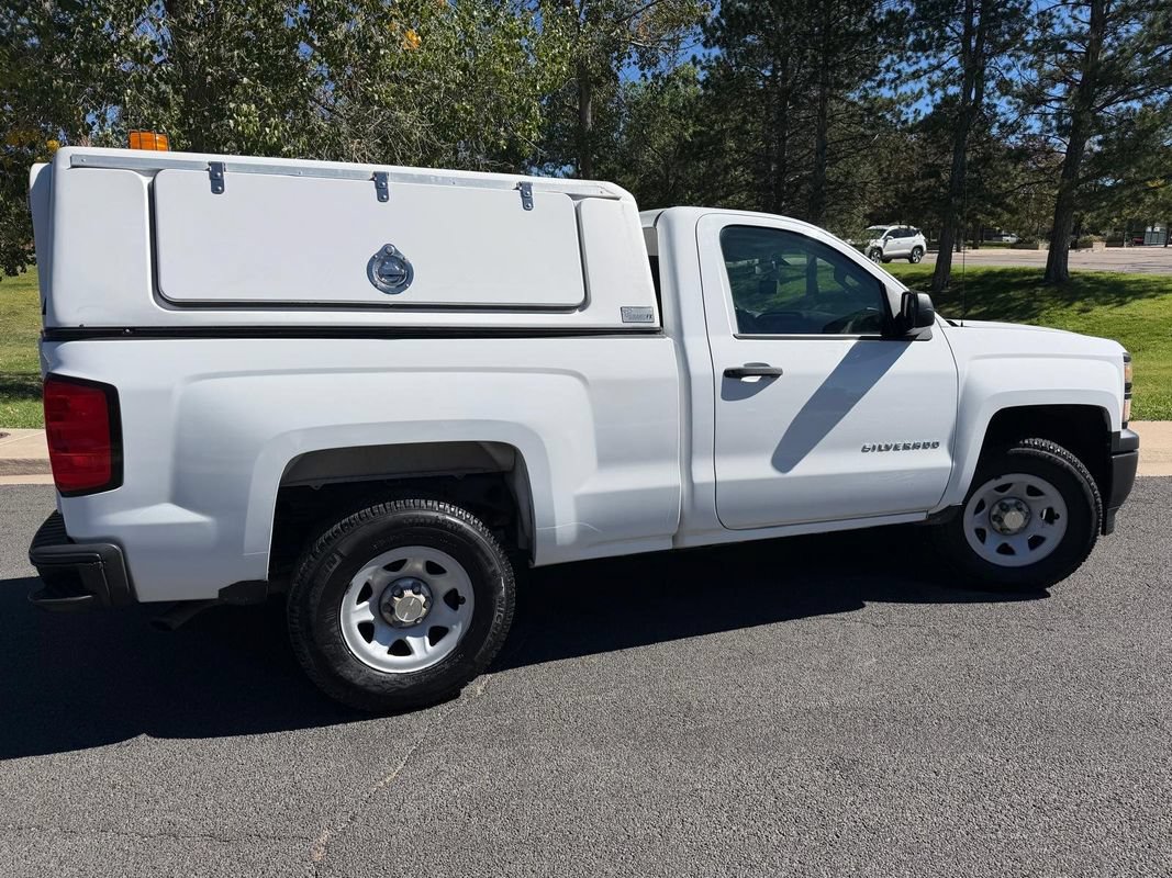Used 2015 Chevrolet Silverado 1500 W/T w/ Trailering Package AWD/4WD image 4