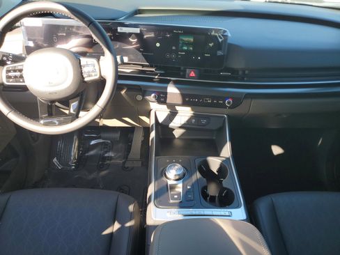 New 2026 Kia Carnival LXS image 10