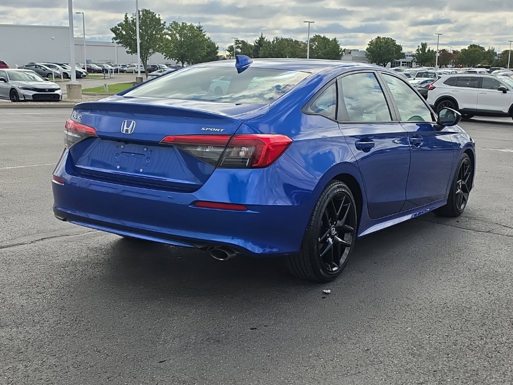 Used 2023 Honda Civic Sport image 9