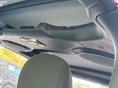 Used 2021 Jeep Wrangler Sport image 20