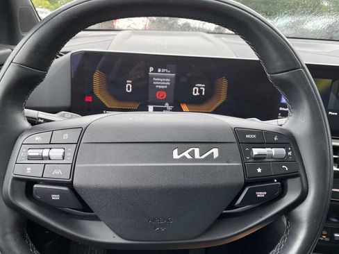 Used 2026 Kia Sportage X-Line w/ X-Line Premium Package AWD/4WD image 17