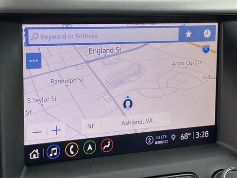 Certified 2022 GMC Acadia SLT w/ Technology Package image 17