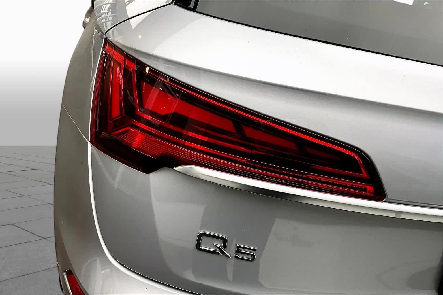 Used 2024 Audi Q5 2.0T Premium Plus AWD/4WD image 28