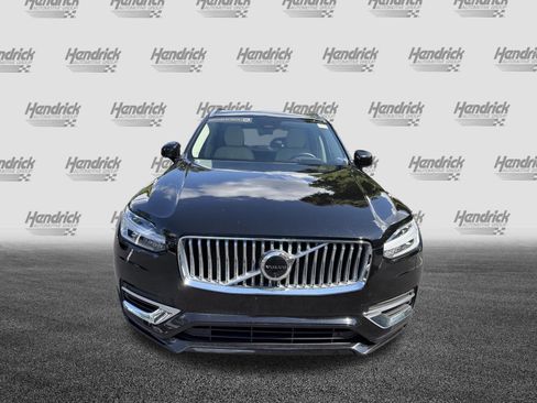 Certified 2024 Volvo XC90 T8 Ultimate w/ Protection Package Premier AWD/4WD image 3
