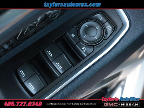 Used 2022 Chevrolet Silverado 1500 High Country w/ High Country Premium Package AWD/4WD image 34
