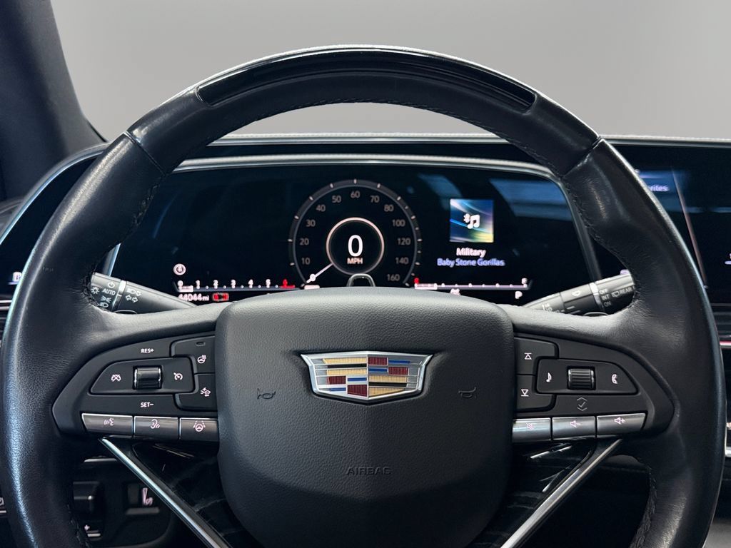 Used 2022 Cadillac Escalade Sport w/ Touring Package AWD/4WD image 22