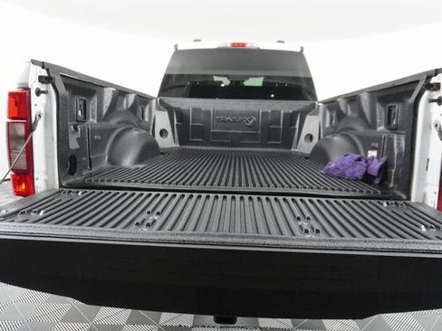 Used 2022 Ford F250 XLT image 33