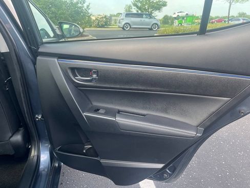 Used 2017 Toyota Corolla SE w/ Carpet Mat Package (TMS) FWD image 26