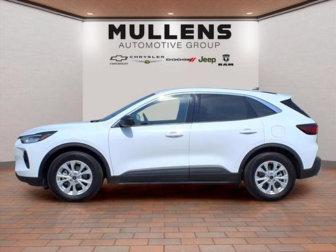 Used 2024 Ford Escape Active FWD image 8