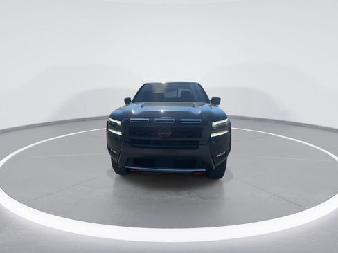 Used 2025 Nissan Frontier PRO-4X w/ Pro Premium Package image 3