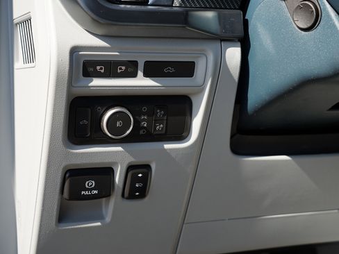 Used 2021 Ford F150 Limited image 19