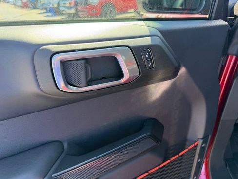 New 2025 Ford Bronco Raptor image 15