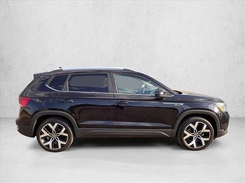 Used 2022 Volkswagen Taos SEL AWD/4WD image 5