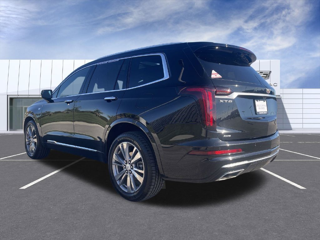 Used 2024 Cadillac XT6 Premium Luxury w/ Technology Package AWD/4WD image 6