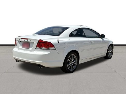 Used 2010 Volvo C70 T5 FWD image 5