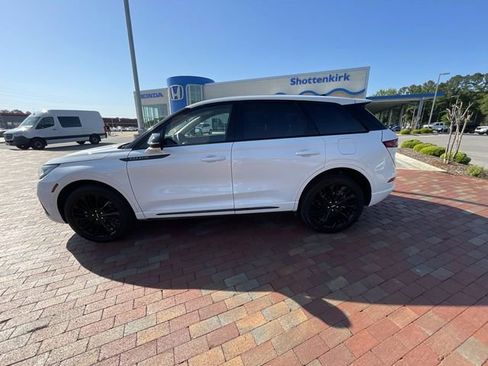 Used 2024 Lincoln Corsair FWD w/ Equipment Group 102A image 14