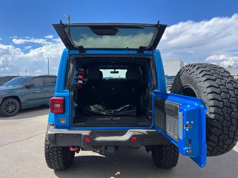 Used 2021 Jeep Wrangler Unlimited Rubicon AWD/4WD image 18