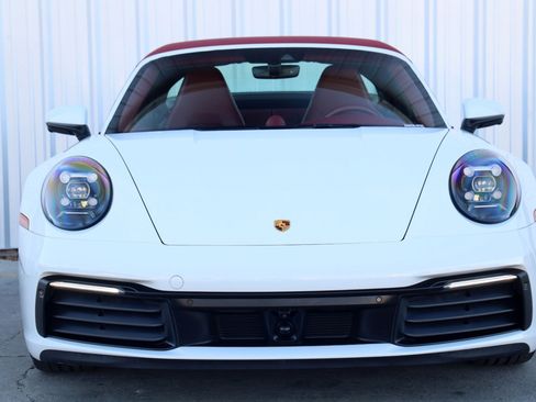 Used 2021 Porsche 911 Targa 4S w/ Sport Chrono Package image 7