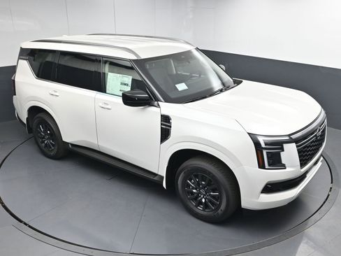 New 2026 Nissan Armada SV image 31