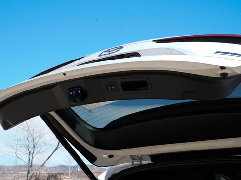 Used 2025 MAZDA CX-70 Plug-In Hybrid w/ Premium Plus image 26